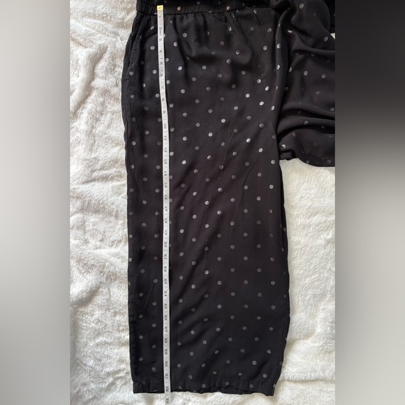 Old Navy  Polka Dot Sleeveless V Neck Romper Jumpsuit, Size: Large - Picture 11 of 15